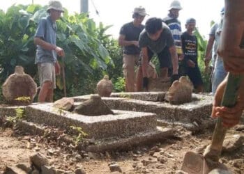 Makam Mantan Bupati Lebak Ke-3 Berusia Dua Abad Dibongkar, Ini Tujuannya