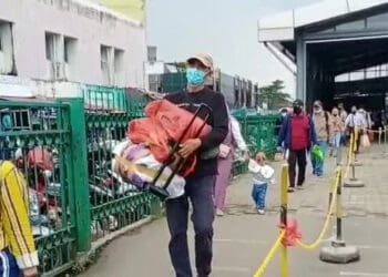 Berharap Penumpang KA Naik-Turun Lewat Satu Pintu, Pemkab Lebak akan Surati PT KCI