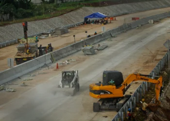 Foto Pembangunan Jalan Tol Serpong-Balaraja Dikebut
