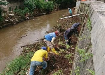 Pantau Perbaikan Tanggul Kali Angke, Begini Komentar Anggota DPRD Kota Tangerang