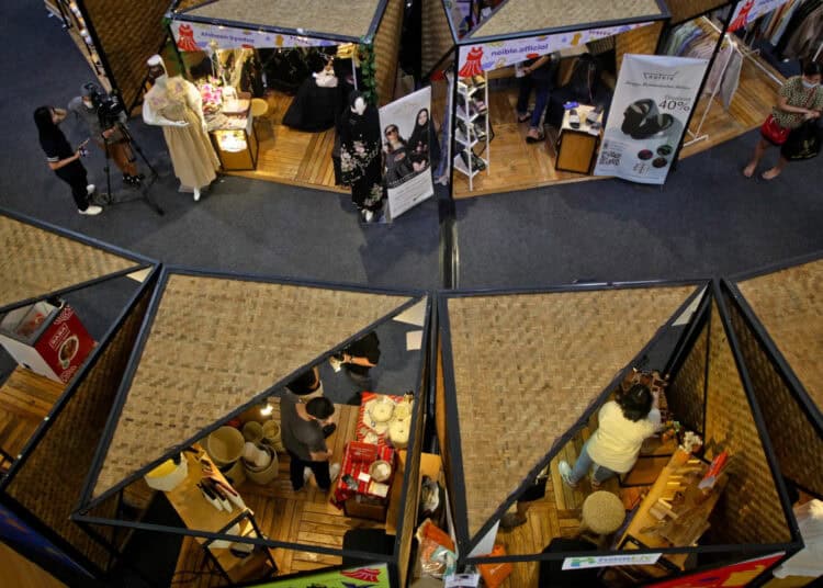 Foto Pameran Produk UMKM di Mal
