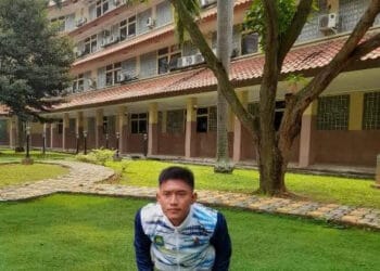 Arkan Fauzan Riyanto, Warga Larangan yang Sukses Raih Prestasi Lewat Yoga
