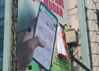 Belum Bayar Pajak, Puluhan Reklame di Kota Tangerang Disegel