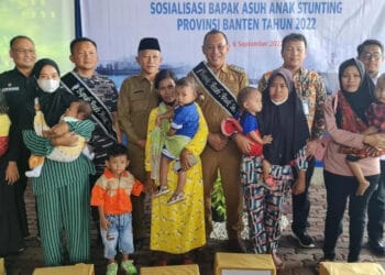 Gerakan bapak asuh. (ISTIMEWA)