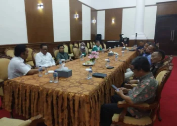 Serikat buruh tagih janji PJ Gubernur Banten, Al Muktabar. (ISTIMEWA)