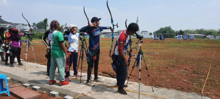 Perpani Kabupaten Tangerang Benahi Teknik Memanah Atlet
