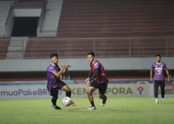 Lawan PSS Sleman, Pendekar Tanpa Dua Bintang