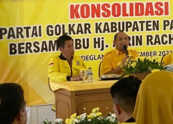 Sekretaris DPD Golkar Pandeglang, Uus Usamah, saat menghadiri acara konsolidasi kader Partai Golkar, beberapa waktu lalu. (DOKUMEN/SATELITNEWS.COM)