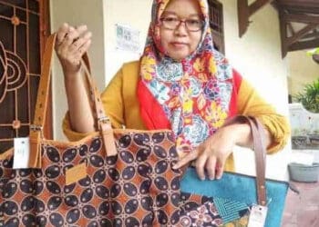 Kerajinan Tangan Ecoprint Kota Tangerang Jajal Pangsa Pasar di Singapura