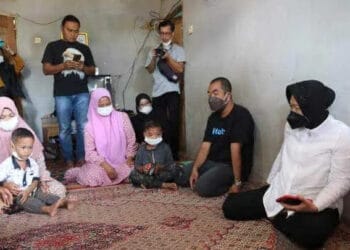 Dua Bocah di Lebak Ini Sampai Disambangi Mensos, Ada Apa?