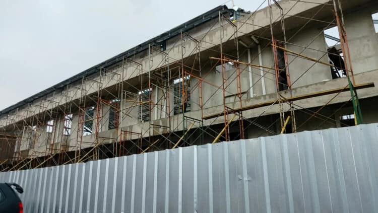 Beberapa gedung OPD di lingkungan Puspemkab Serang, masih proses penyelesaian. (ISTIMEWA)