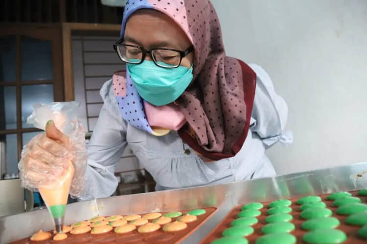 Camilan Premium Asal Italia Ini Dibuat Ramah di Kantong oleh Warga Cipondoh