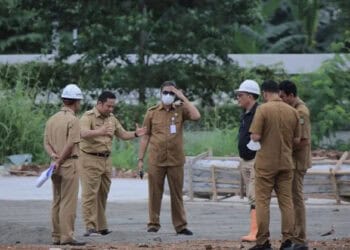 Tinjau Venue Menembak, Wali Kota Arief: Bangun Jangan Asal Plak-plok