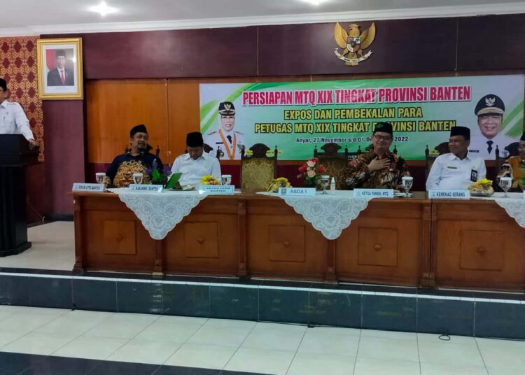 Panitia MTQ XIX Tingkat Provinsi Banten, sedang melakukan ekspose dan pembekalan kepada para petugas, Selasa (22/11/2022). (SIDIK/SATELITNEWS.COM)