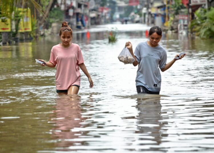 Foto Banjir di Kawasan Taman Cibodas Kota Tangerang