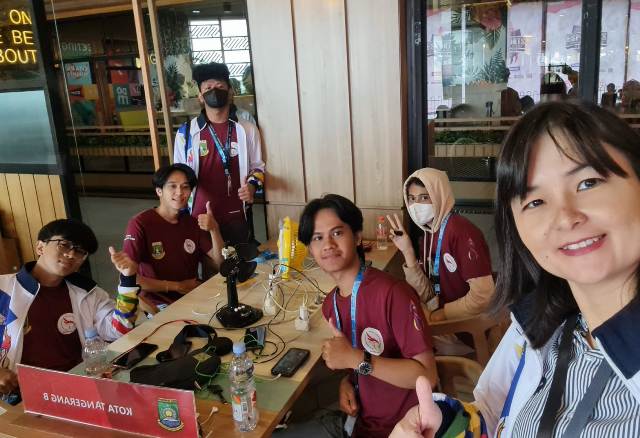 Anggota DPRD Kota Tangerang Hadir dan Beri Dukungan untuk Tim E-Sport Kota Tangerang