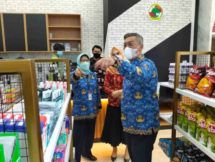 Dharma Wanita Persatuan Tangsel Buka Ladies Mart