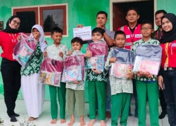 MDTA Mahad Nurul Nazmi Kota Serang Dapat Bantuan dari Alfamart