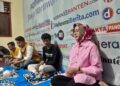 Airin saat silaturahmi ke Sekretariat Pokja Wartawan Pandeglang, Kamis (1/12/2022). (MARDIANA/SATELITNEWS.COM)