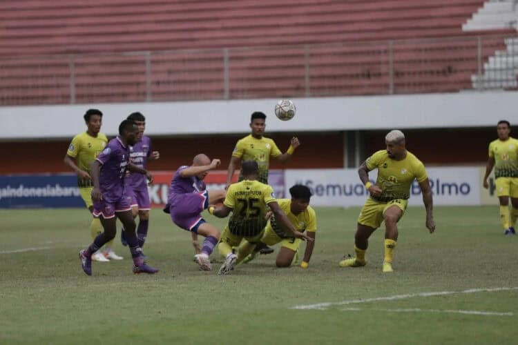 Dalam Enam Laga, Persita Hanya Menang Sekali