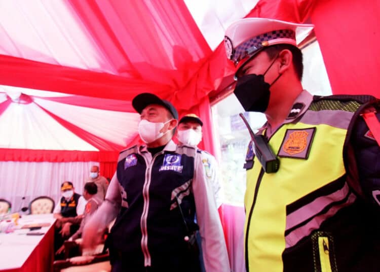 Foto Pos Pengamanan dan Pelayanan Perayaan Nataru di Tangerang