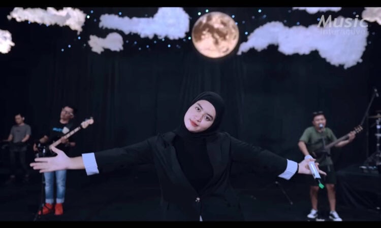 Lirik Lagu Nglarani Ra Kiro - Kiro - Woro Widowati