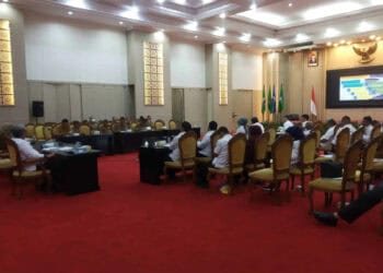 Rakor rencana pendaftaran sertifikasi tanah tahun 2023, bersama seluruh perwakilan dari delapan Kabupaten dan Kota, di Pendopo Gubernur Banten, KP3B, Kota Serang, Selasa (10/1/2023). (LUTHFI/SATELITNEWS.COM)