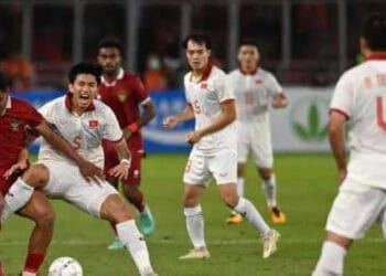 tahan-imbang-vietnam-tanpa-gol-garuda-siap-kerja-keras-di-hanoi_156048