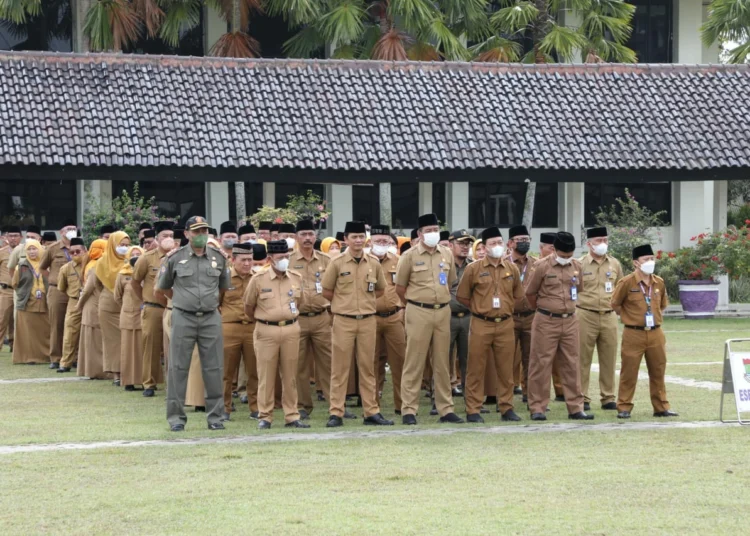 ILUSTRASI: Pegawai Pemkab Tangerang saat mengikuti Apel Senin Pagi. (DOK/SATELITNEWS)