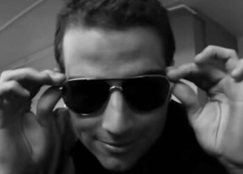 Lirik Lagu Dear God - Avenged Sevenfold