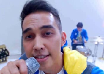Lirik Lagu Ga Romantis - Lyla Band