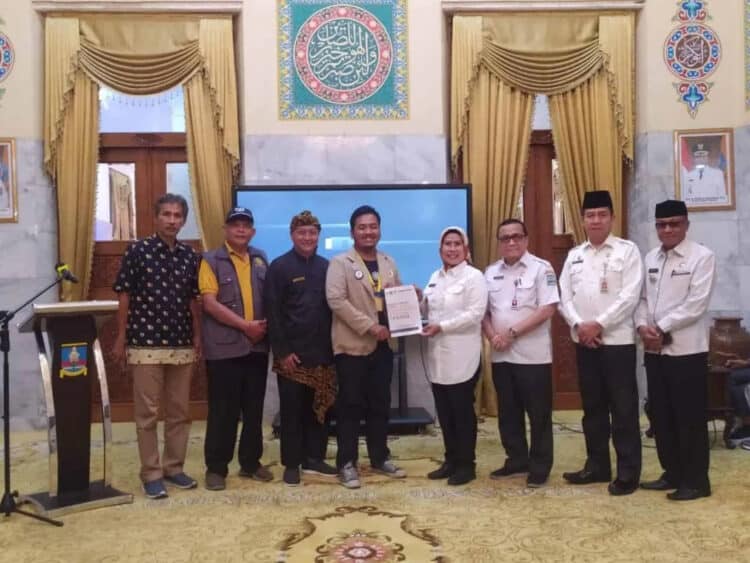Peserta KKN UGM