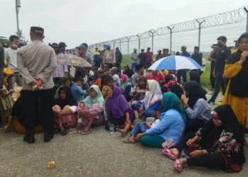 Akses Jalan Parimeter Utara Bandara Soekarno-Hatta Diblokir Warga, Ini Tuntutannya