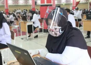 Soal Tenaga Honor di Daerah, Begini Penjelasan Presiden Jokowi