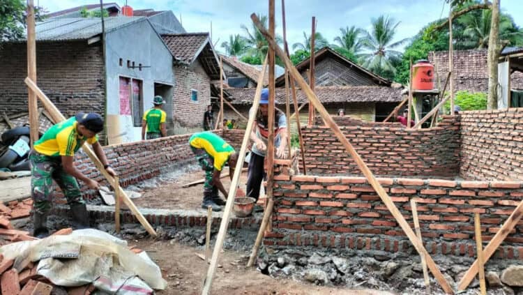 Bedah Rumah