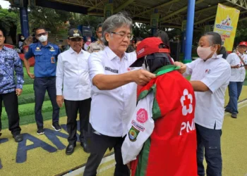 1.227 Anggota Palang Merah Remaja di Kota Tangerang Dilantik