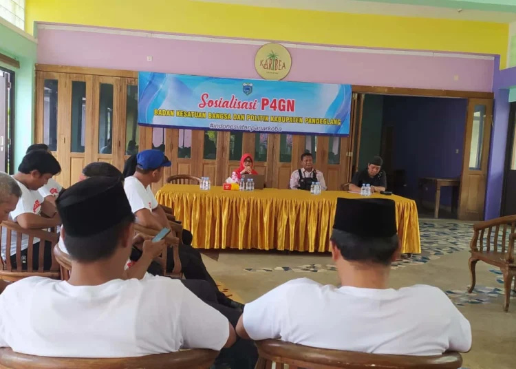 Kesbangpol Pandeglang, melakukan Sosialisasi P4GN, di salah satu hotel di kawasan Pagelaran, Kabupaten Pandeglang, Kamis (16/3/2023). (ISTIMEWA)
