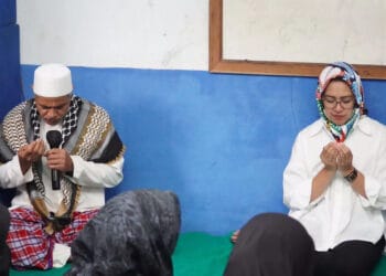 DAPAT RESTU - Airin Rachmi Diany, saat bersilaturahmi bersama ulama dan tokoh masyarakat di Kecamatan Warunggunung, Kabupaten Lebak, Jumat (24/3/2023). (ISTIMEWA)