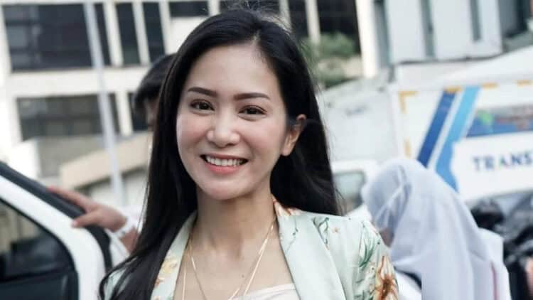 Bunga Zainal Kapok Curhat di Medsos Gara-gara Teringat Anak
