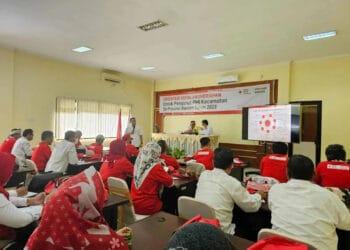 ORIENTASI - Palang Merah Indonesia (PMI) Banten, menggelar Orientasi Kepalangmerahan terhadap pengurus kecamatan di Kabupaten Serang, Rabu (12/4/2023). (ISTIMEWA)