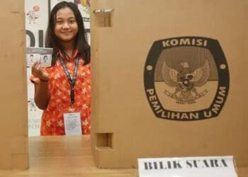 ILUSTRASI: Pencoblosan surat suara. (JPC)