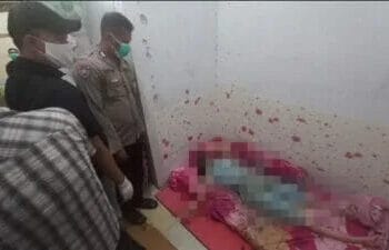 Polsek Panongan saat melakukan olah TKP. (ISTIMEWA)