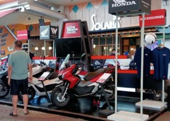 Warga Tangerang Antusias Kenal AT Premium Honda di HPMD