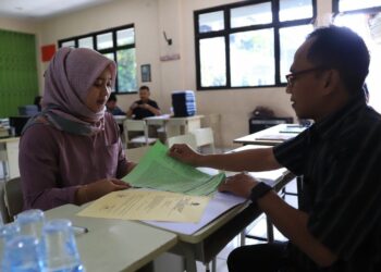 Dampak Kebijakan Sekolah Gratis di 73 SMP Swasta, Warga Kota Tangerang “Serbu” Sekolah Swasta