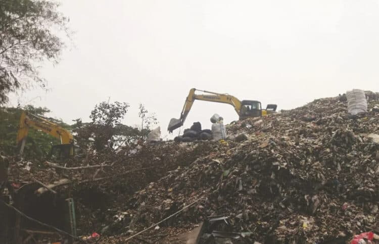 Pengolahan Sampah di TPA Cipeucang Masih Tradisional