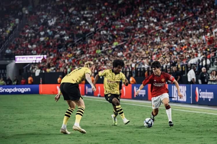 MU Dikalahkan Borussia Dortmund, Ten Hag Murka
