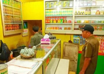 Berkedok Warung Jamu, Tramtib Batuceper Tangerang Ungkap Penjualan Miras