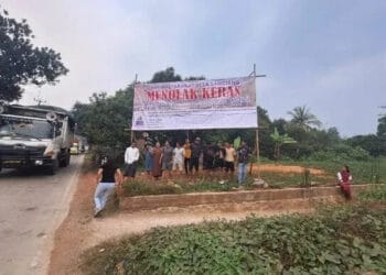Kerap Picu Kecelakaan Lalu Lintas, Masyarakat di Lebak Tolak Truk Pengangkut Tanah