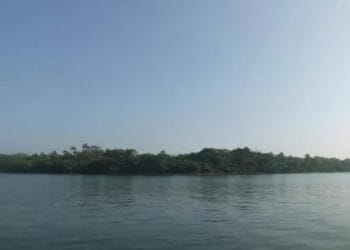 Pulau Popole di Desa Cigondang, Kecamatan Labuan, Kabupaten Pandeglang, belum diswakelola akibat biaya terlalu mahal. (ISTIMEWA)