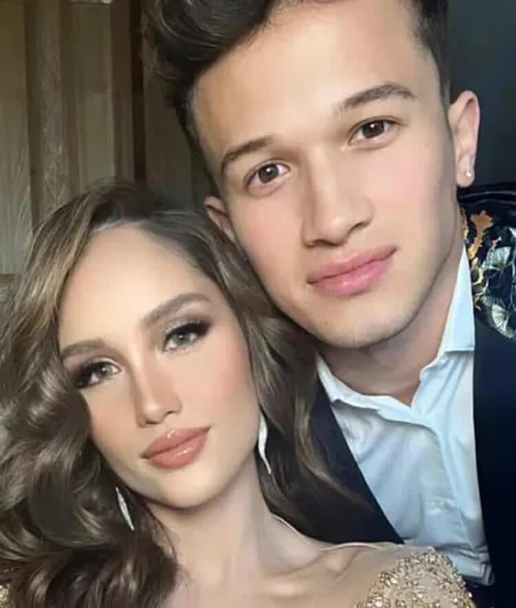 Setahun Pacaran dengan Cinta Laura, Begini Ungkapan Hati Arya Vasco